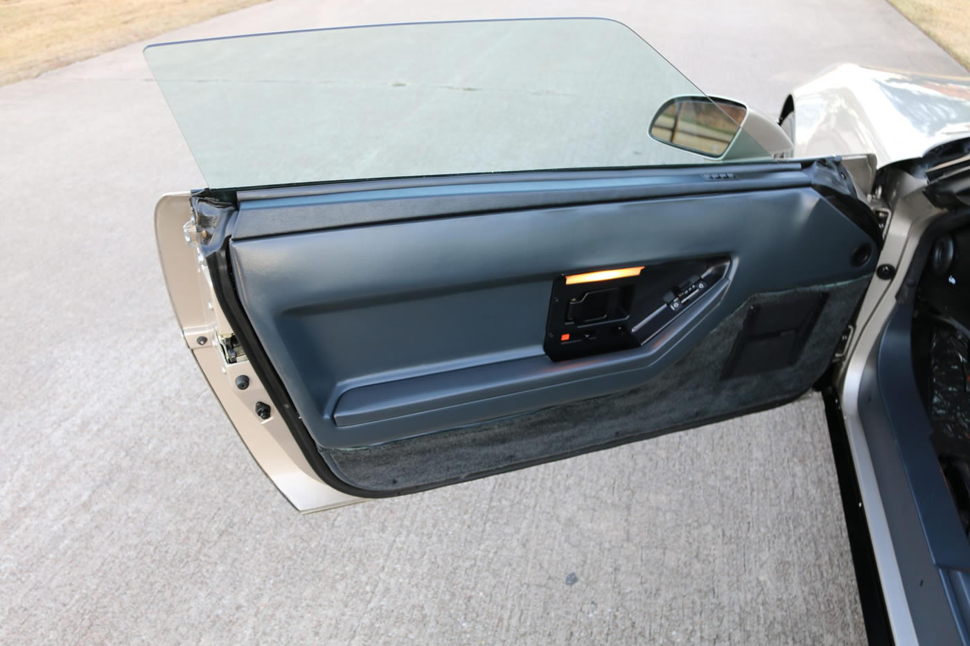 1986 Corvette Malcolm Konner Commemorative Edition - 1G1YY0782G5108293