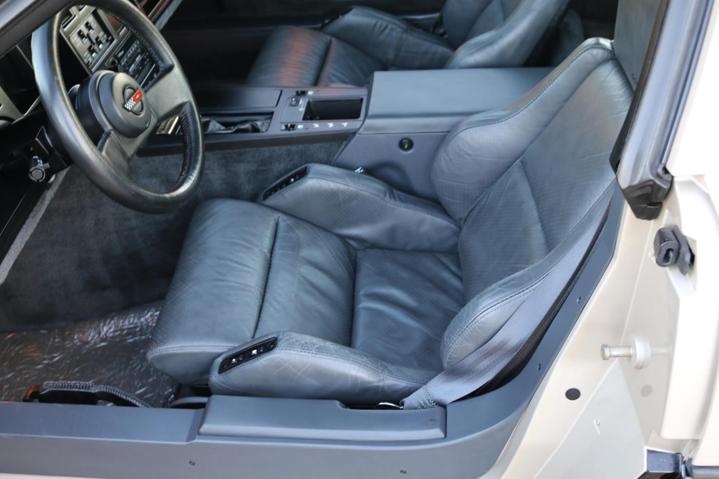 1986 Corvette Malcolm Konner Commemorative Edition - 1G1YY0782G5108293