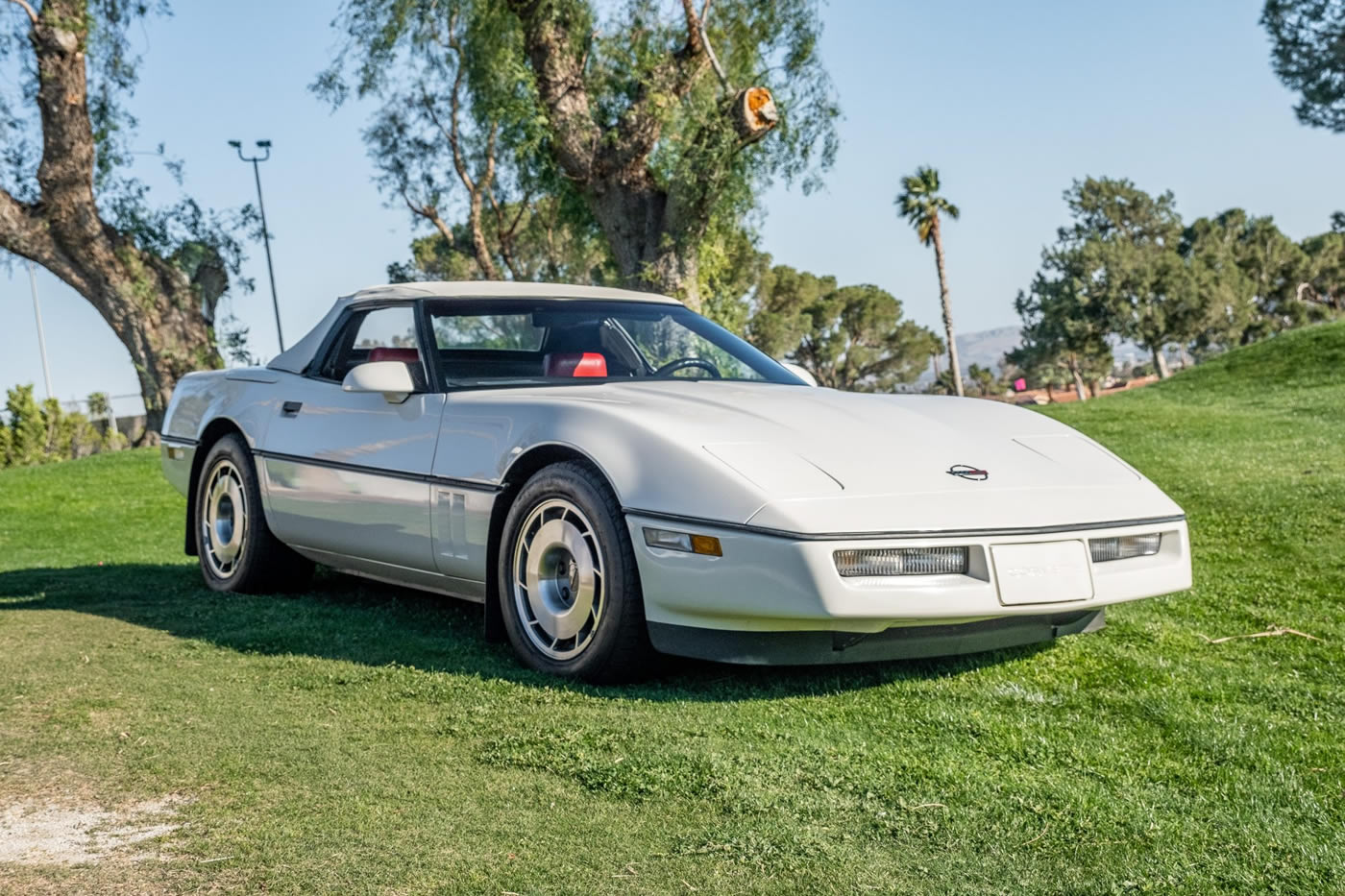 1987 Corvette Convertible in White