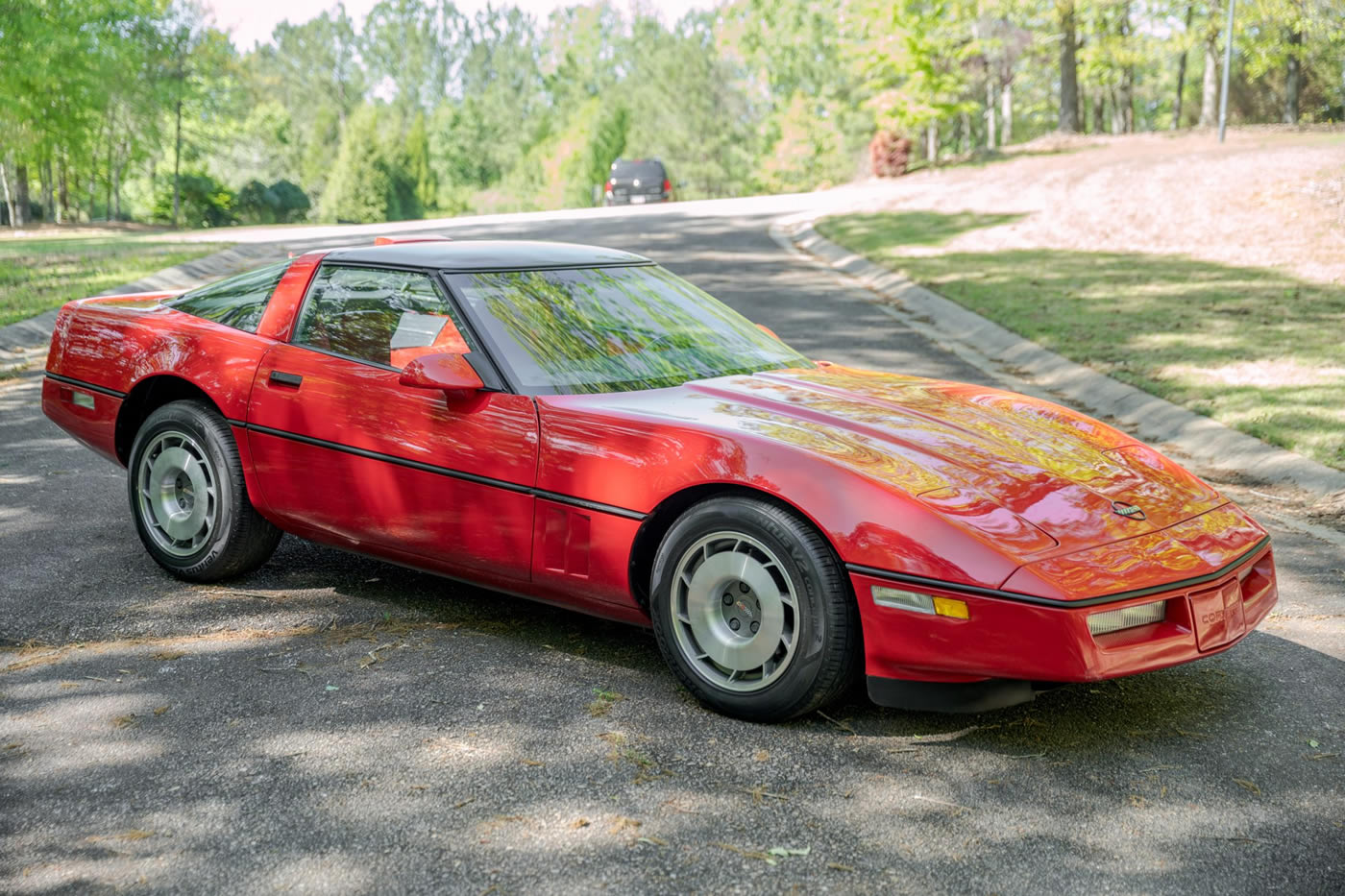 1987 Corvette Coupe in Bright Red