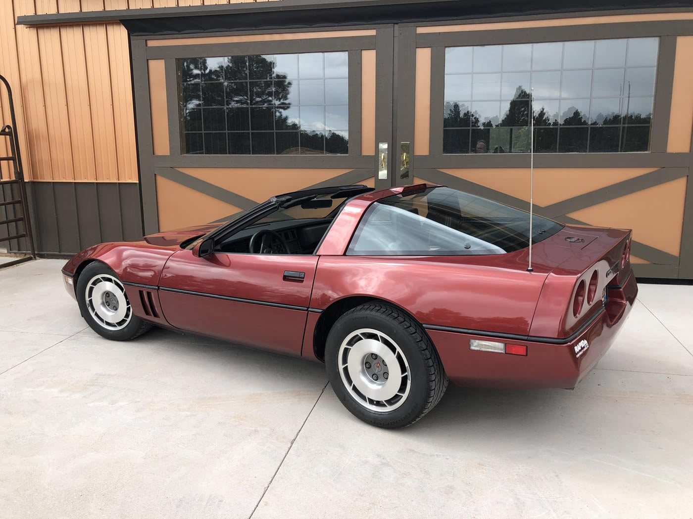 1987 Corvette Coupe in Dark Red Metallic