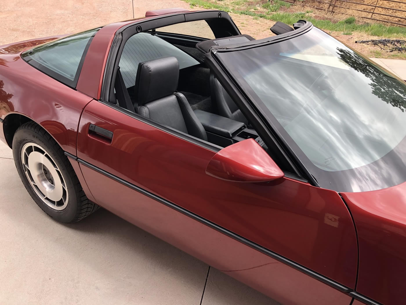 1987 Corvette Coupe in Dark Red Metallic