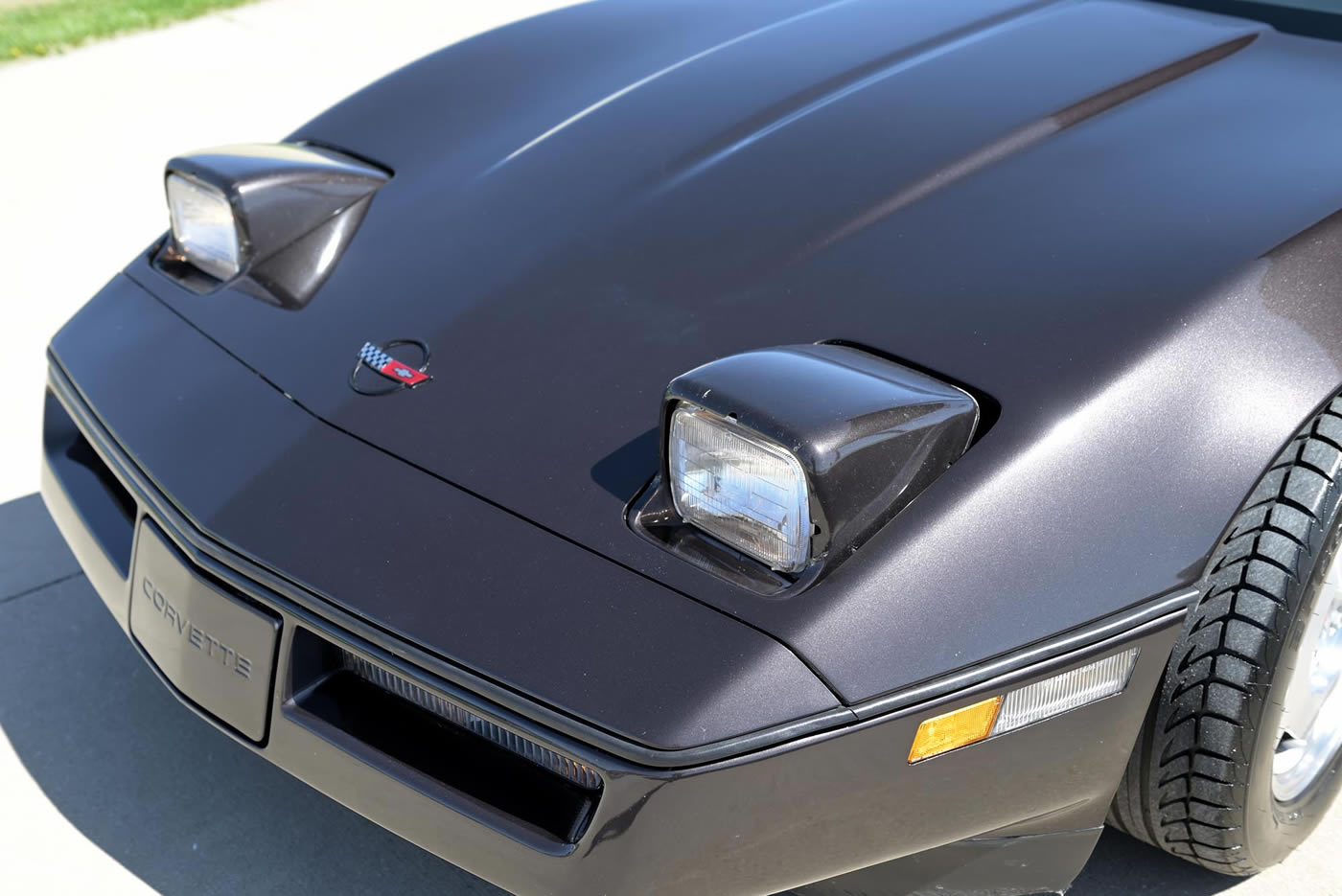 1988 Corvette Coupe in Charcoal Metallic