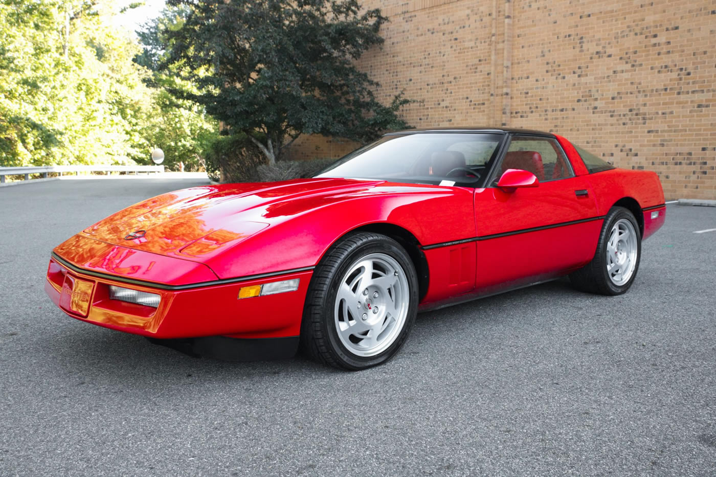 1990 Corvette Coupe in Bright Red