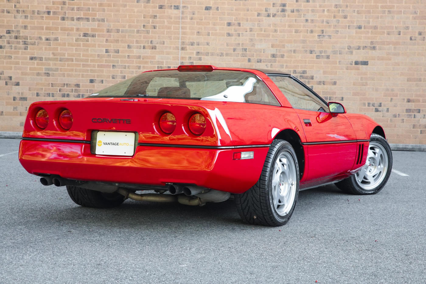 1990 Corvette Coupe in Bright Red
