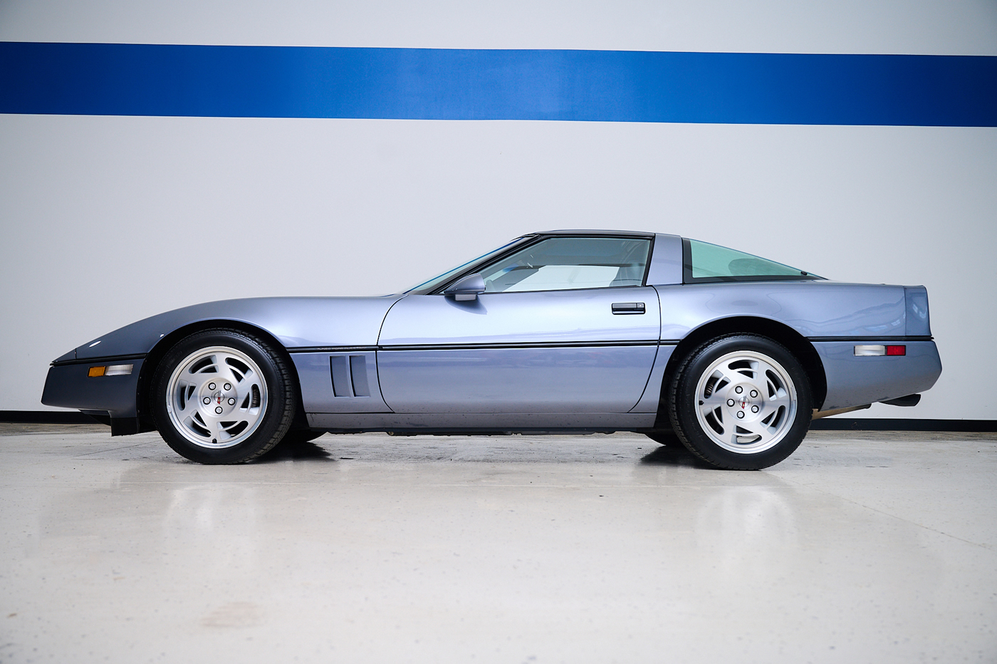 1990 Corvette Coupe in Steel Blue Metallic