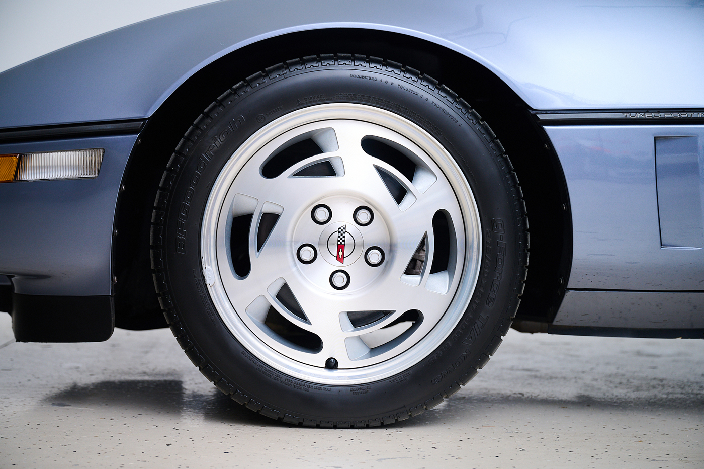1990 Corvette Coupe in Steel Blue Metallic