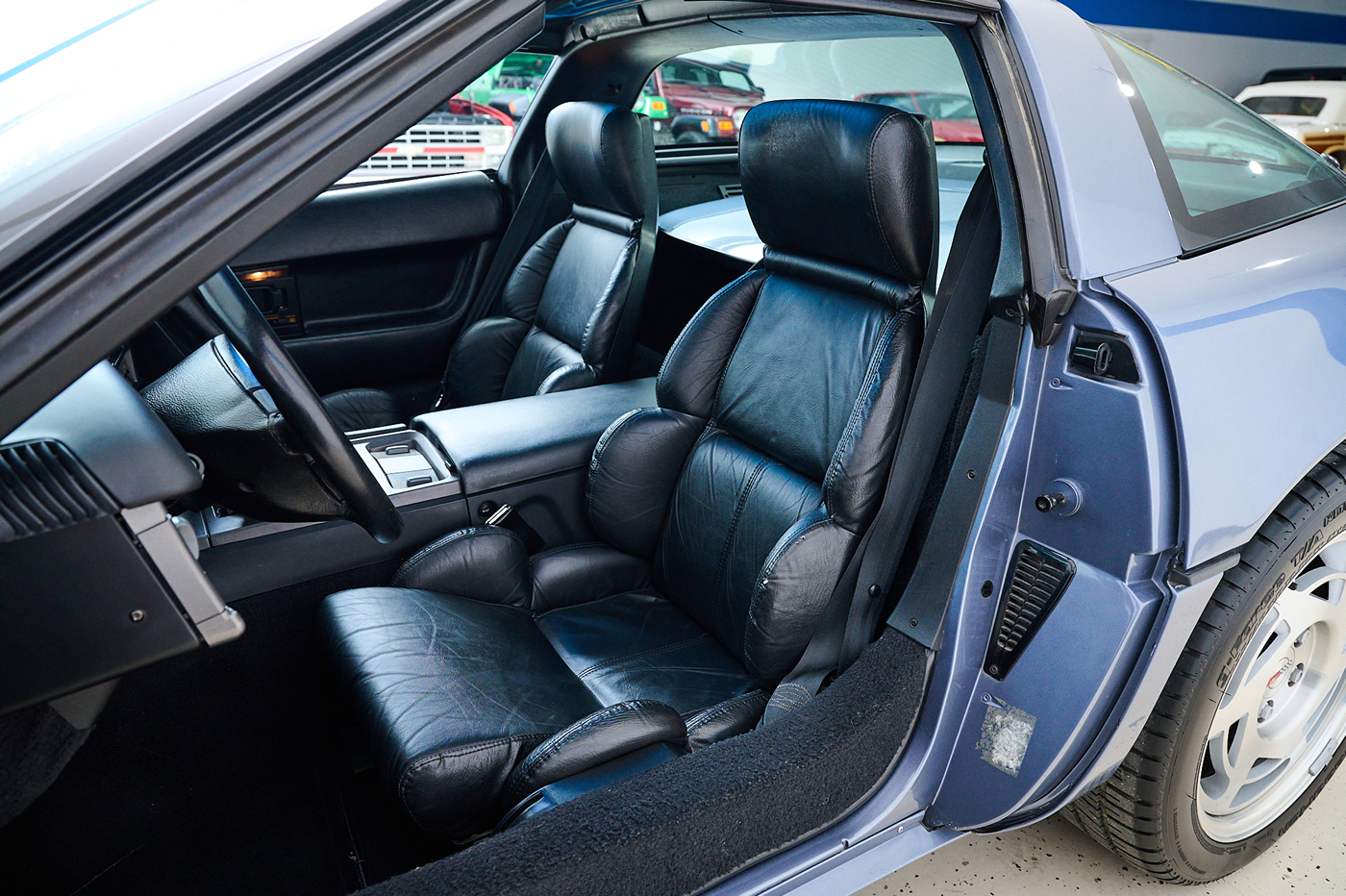 1990 Corvette Coupe in Steel Blue Metallic