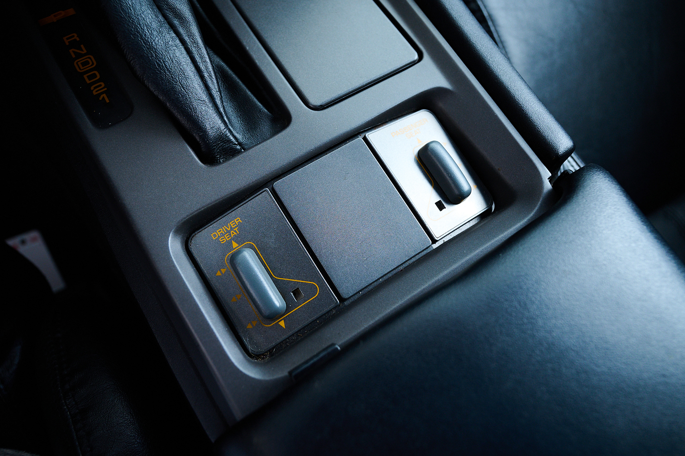 1990 Corvette Coupe in Steel Blue Metallic