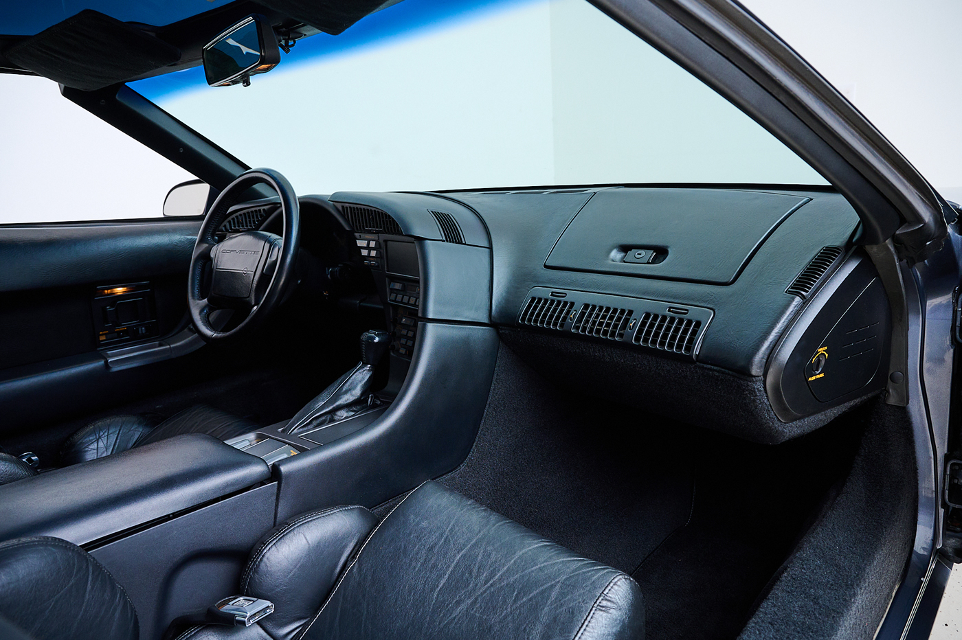 1990 Corvette Coupe in Steel Blue Metallic