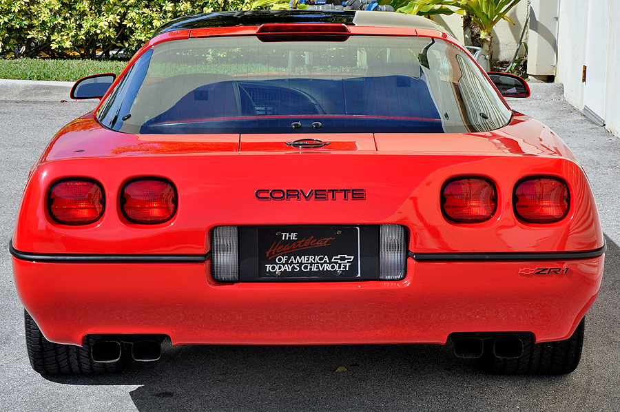 1990 Corvette ZR-1 in Bright Red