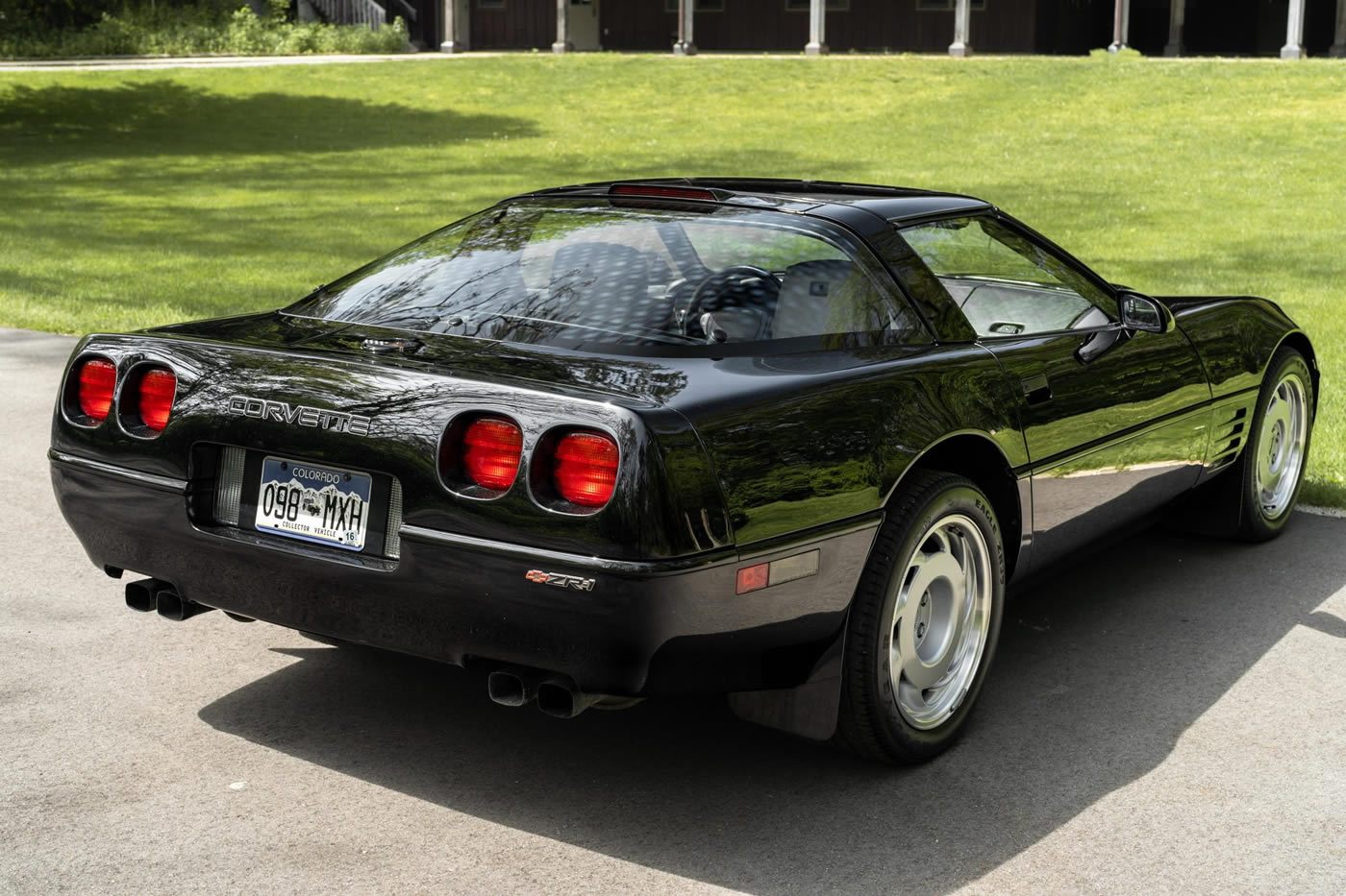 1991 Corvette ZR-1 in Black