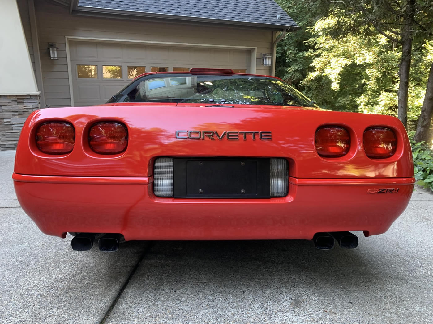 1991 Corvette ZR-1 in Bright Red