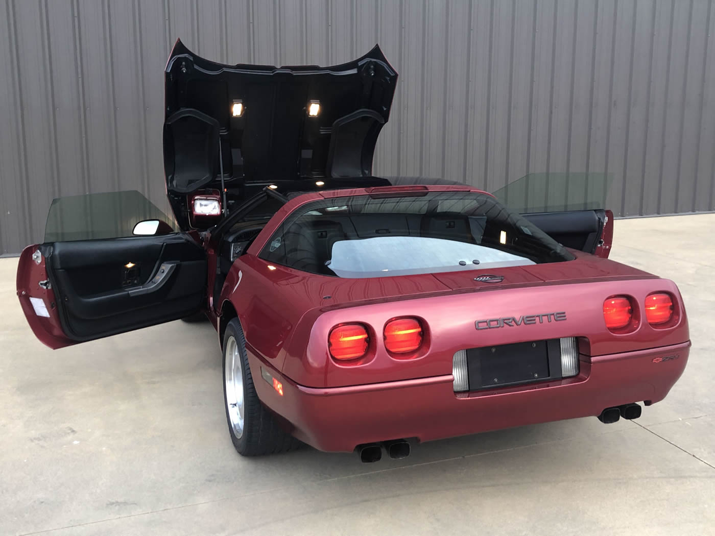 1991 Corvette ZR-1 in Dark Red Metallic
