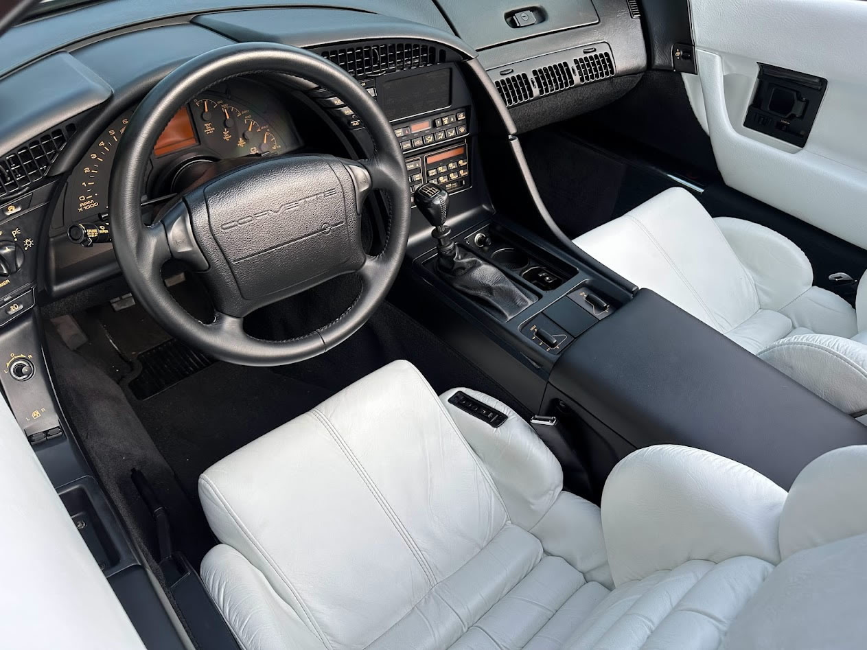 1992 Corvette Convertible in Black Rose Metallic