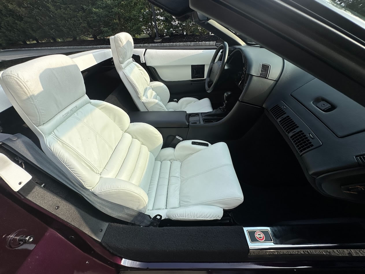 1992 Corvette Convertible in Black Rose Metallic