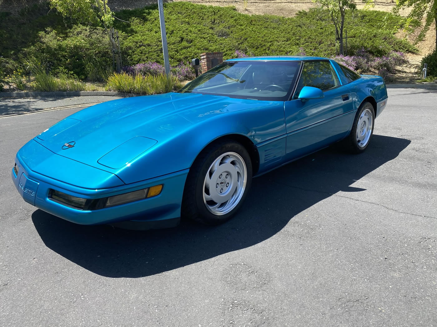 1992 Corvette Coupe in Bright Aqua Metallic