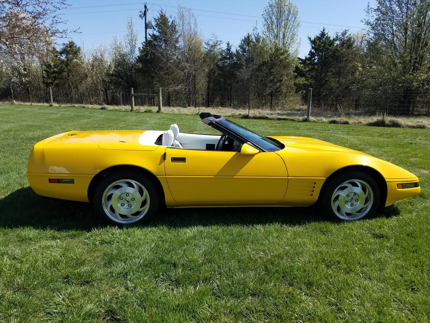 1993 Corvette Convertible in Competition Yellow