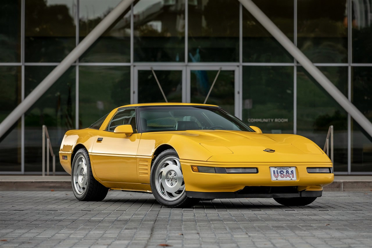 1993 Corvette Coupe in Competition Yellow