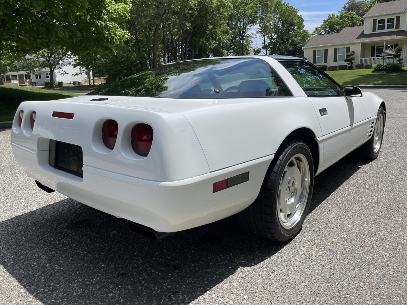 1994 Corvette Coupe in Arctic White