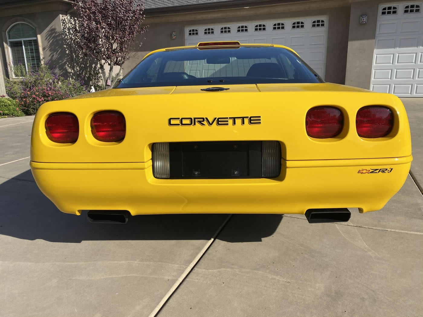 1995 Corvette ZR-1 in Competition Yellow