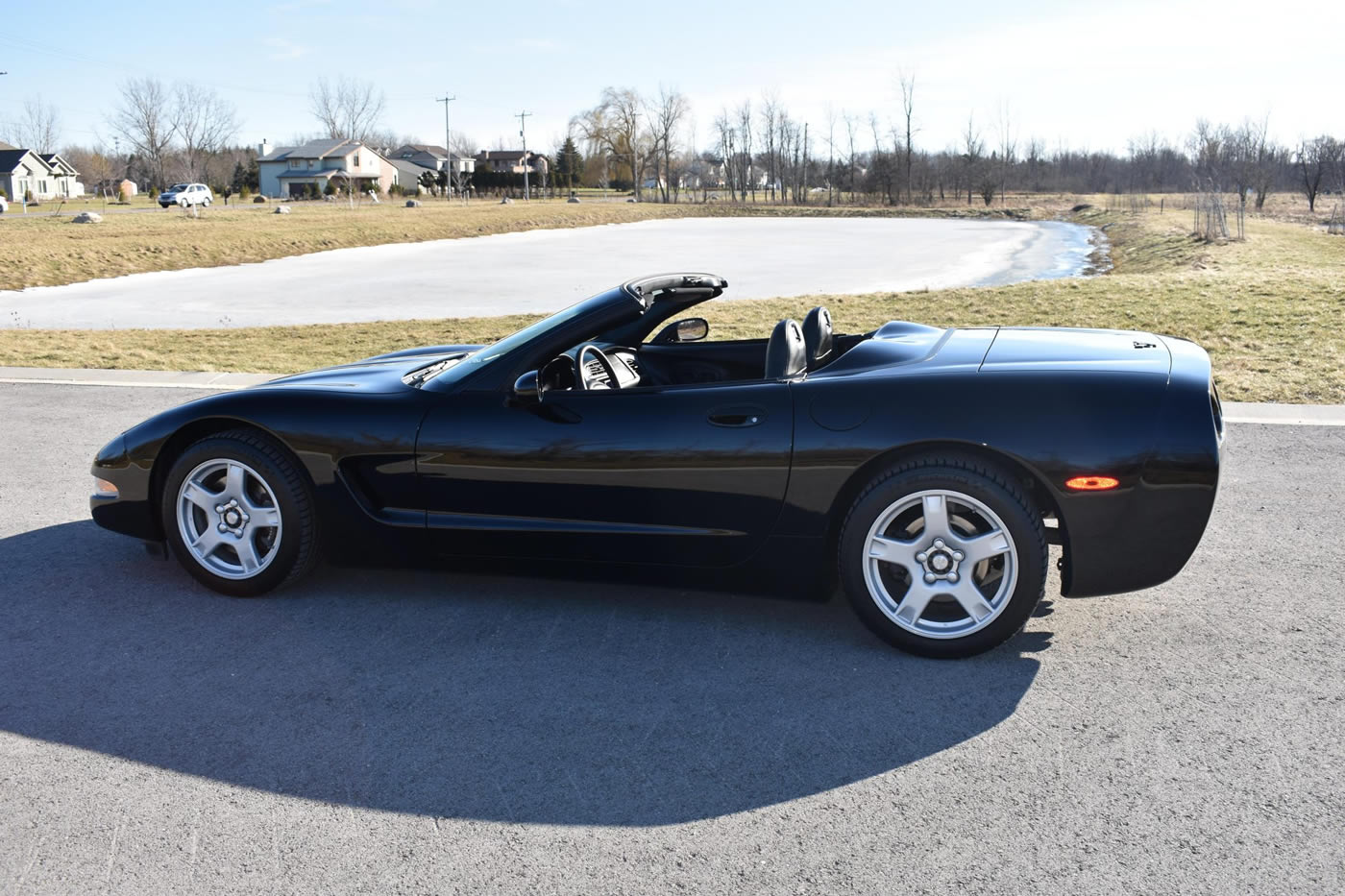 1999 Corvette Convertible in Black