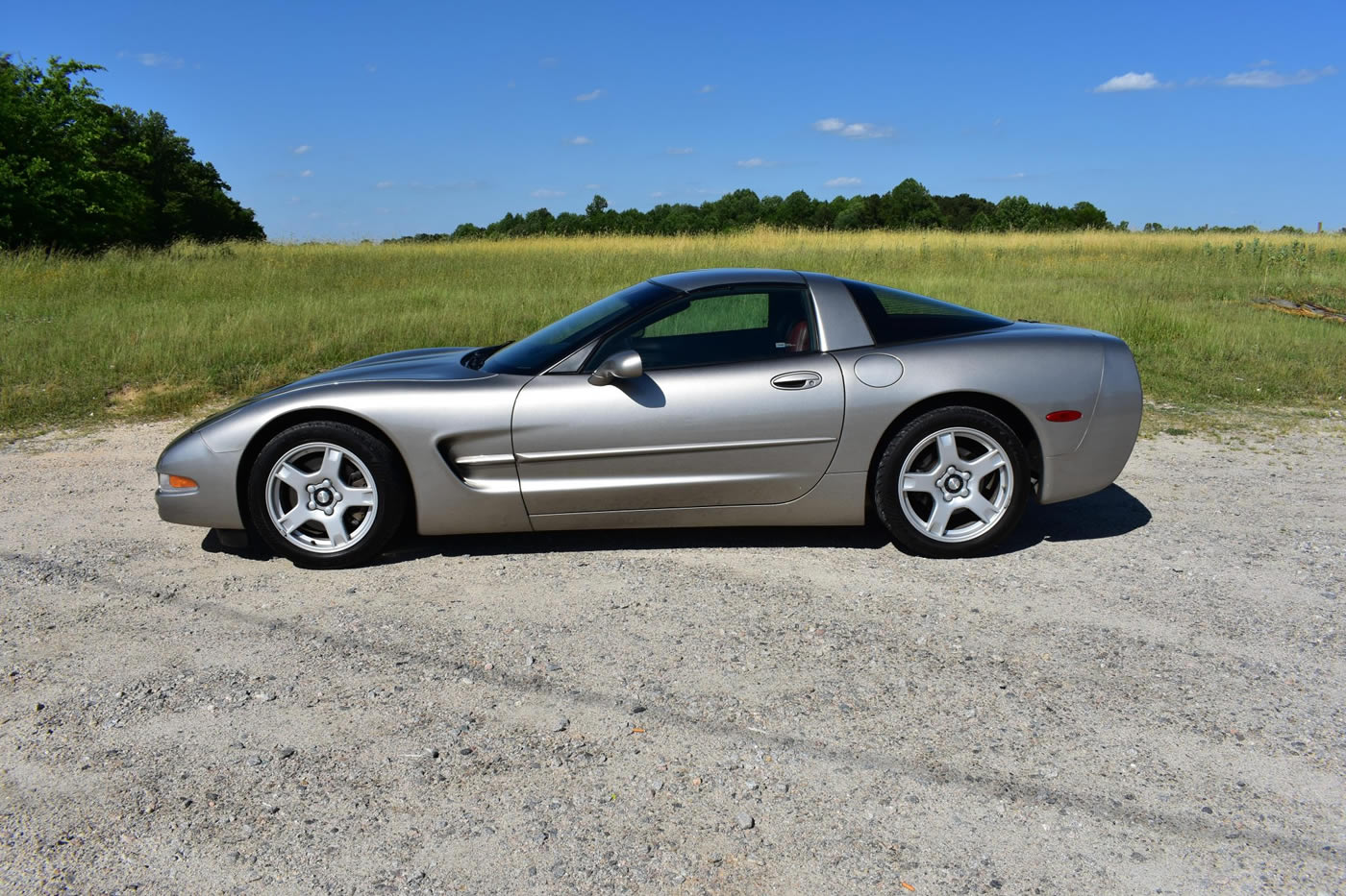 1999 Corvette Coupe in Light Pewter Metallic
