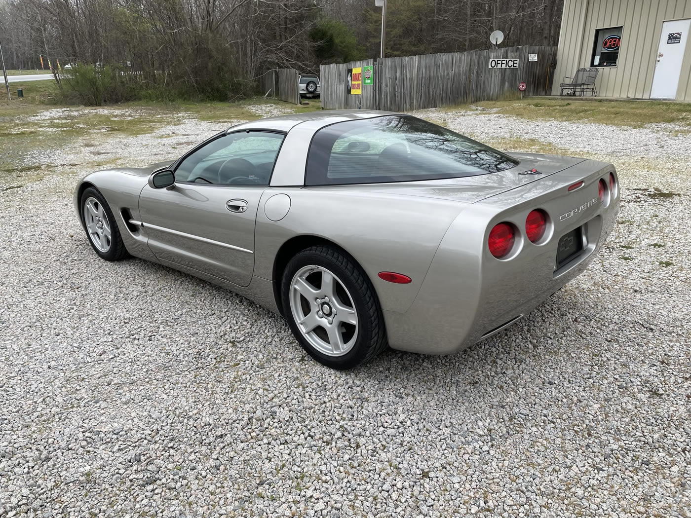 1999 Corvette Coupe in Light Pewter Metallic