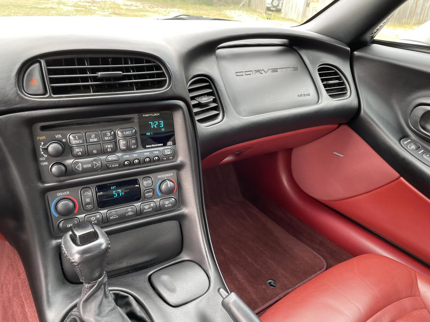 1999 Corvette Coupe in Light Pewter Metallic