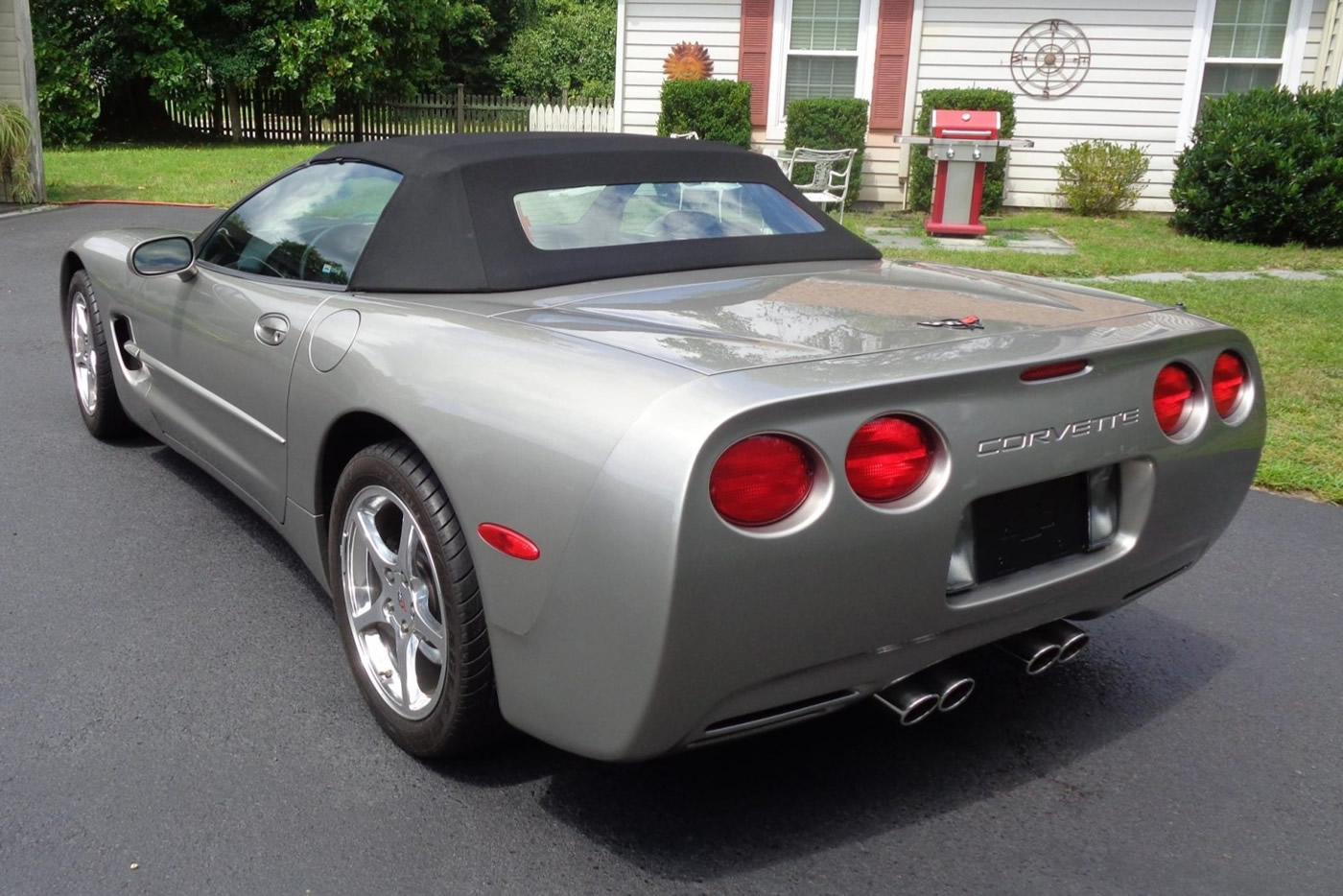 2000 Corvette Convertible in Light Pewter Metallic