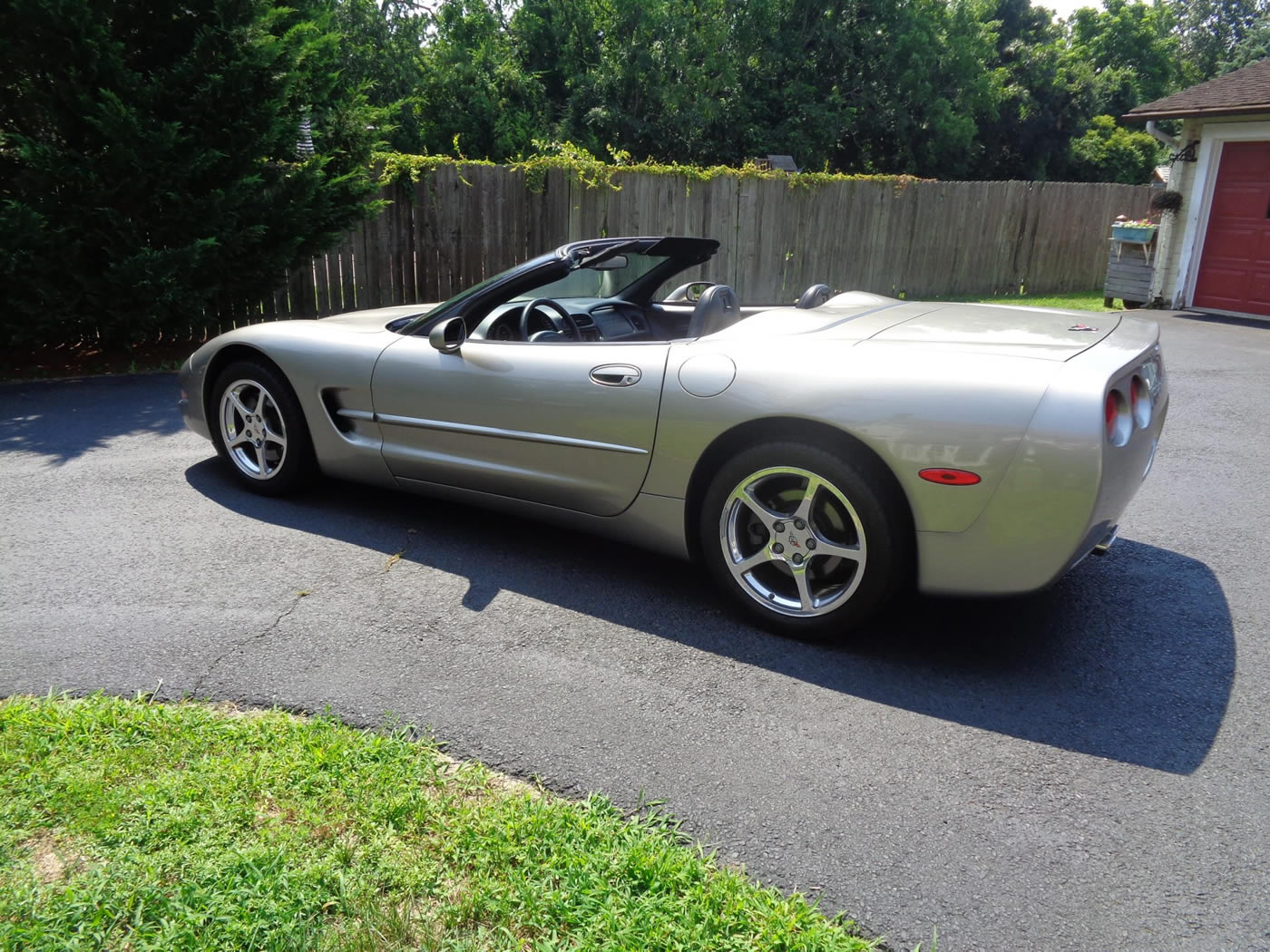 2000 Corvette Convertible in Light Pewter Metallic