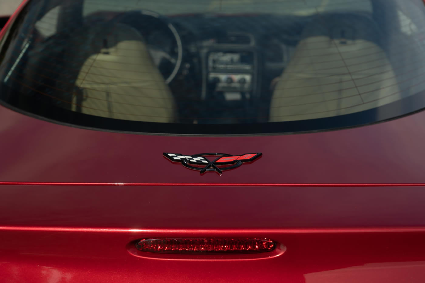 2000 Corvette Coupe in Magnetic Red Metallic