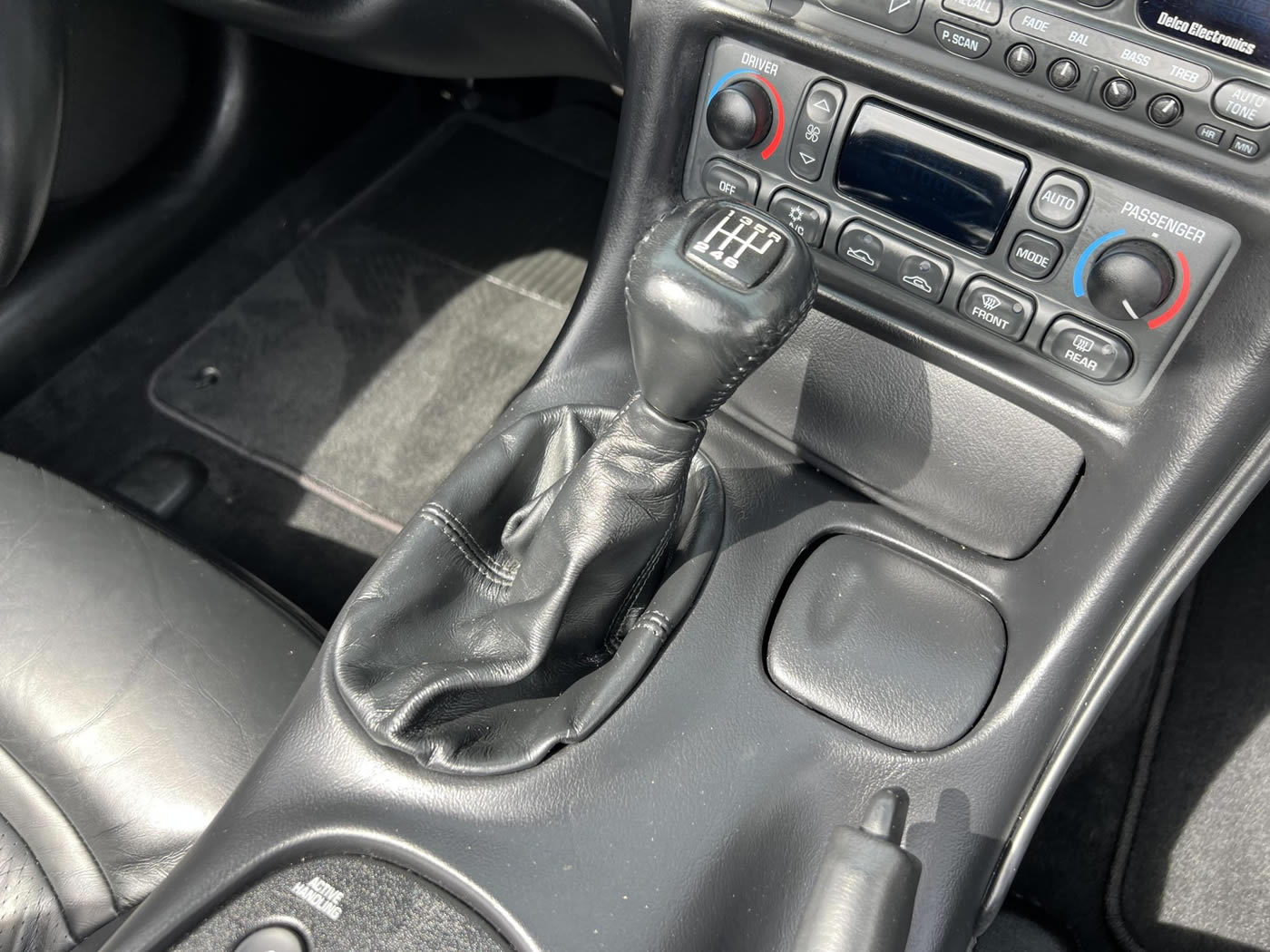 2001 Corvette Convertible in Light Pewter Metallic