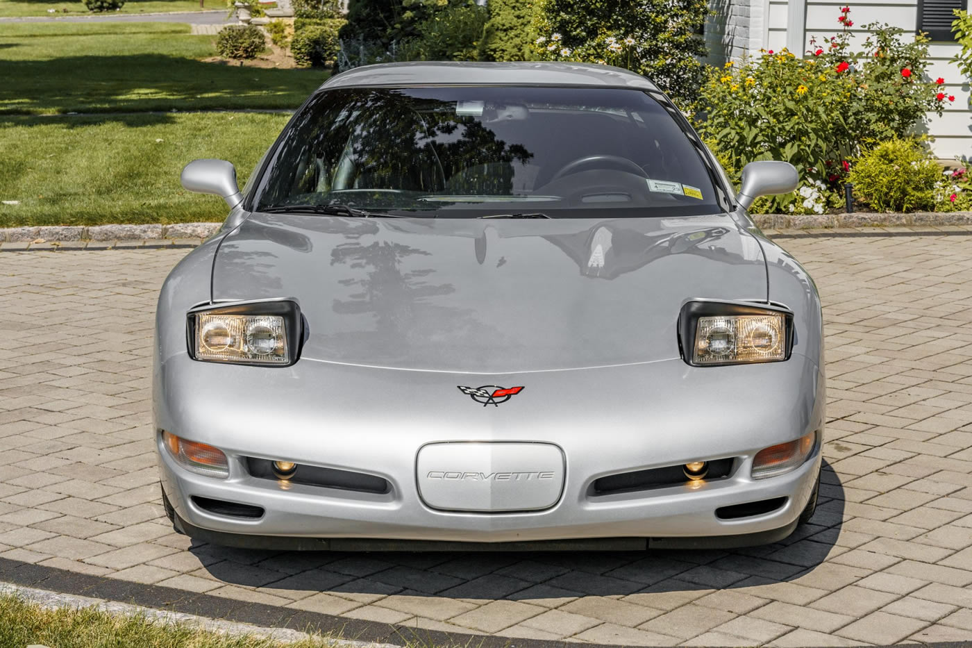 2001 Corvette Coupe in Quicksilver Metallic