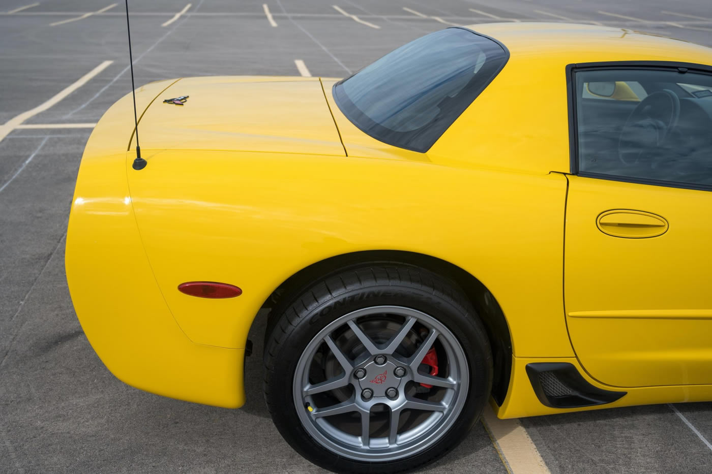 2001 Corvette Z06 in Millennium Yellow