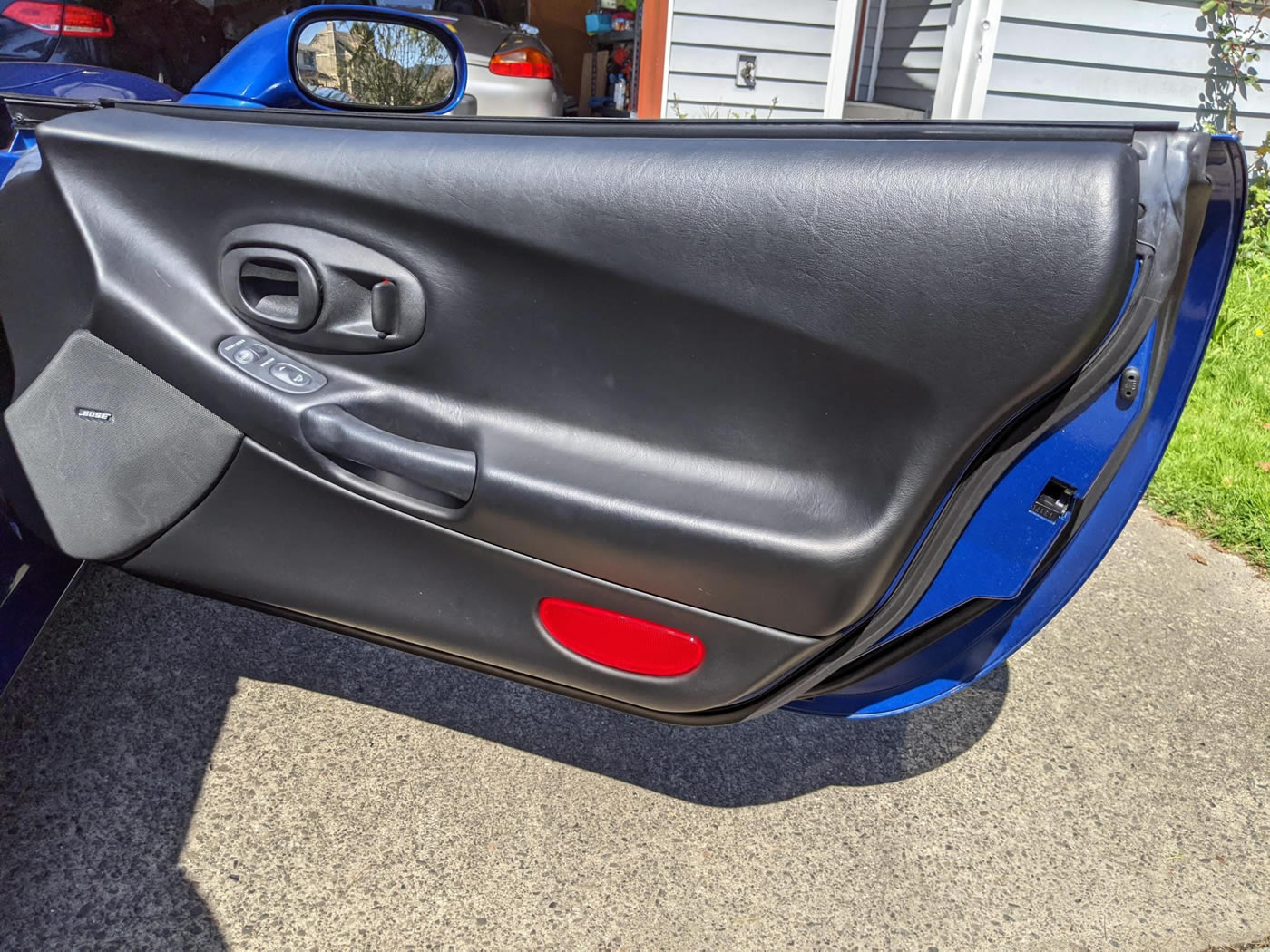 2002 Corvette Z06 in Electron Blue Metallic