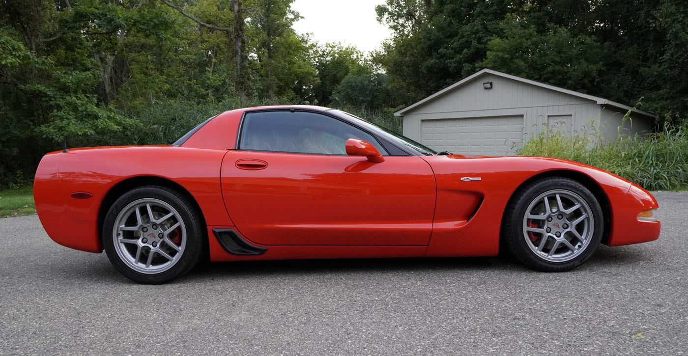 2002 Corvette Z06 in Torch Red