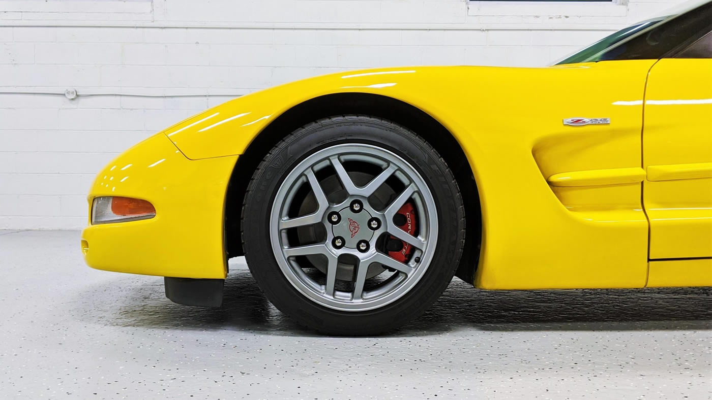 2003 Corvette Z06 in Millennium Yellow