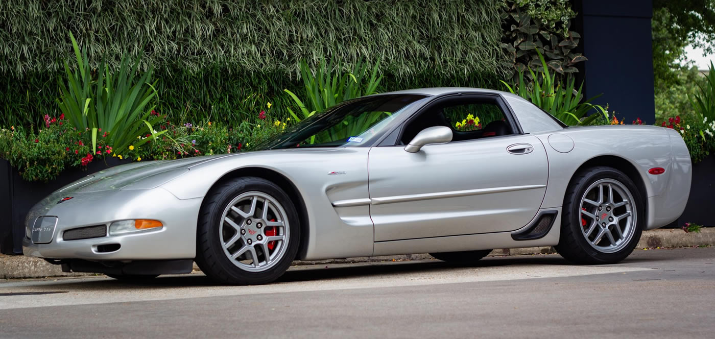 2004 Chevrolet Corvette Z06 in Machine Silver Metallic