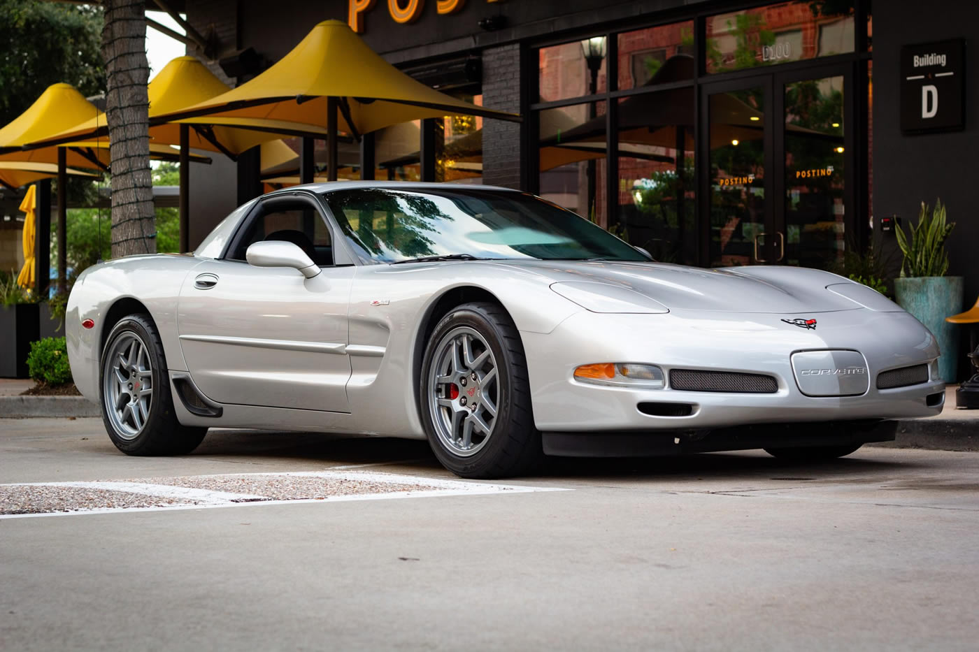 2004 Chevrolet Corvette Z06 in Machine Silver Metallic