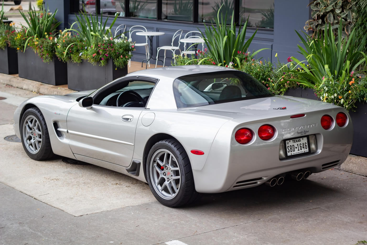 2004 Chevrolet Corvette Z06 in Machine Silver Metallic