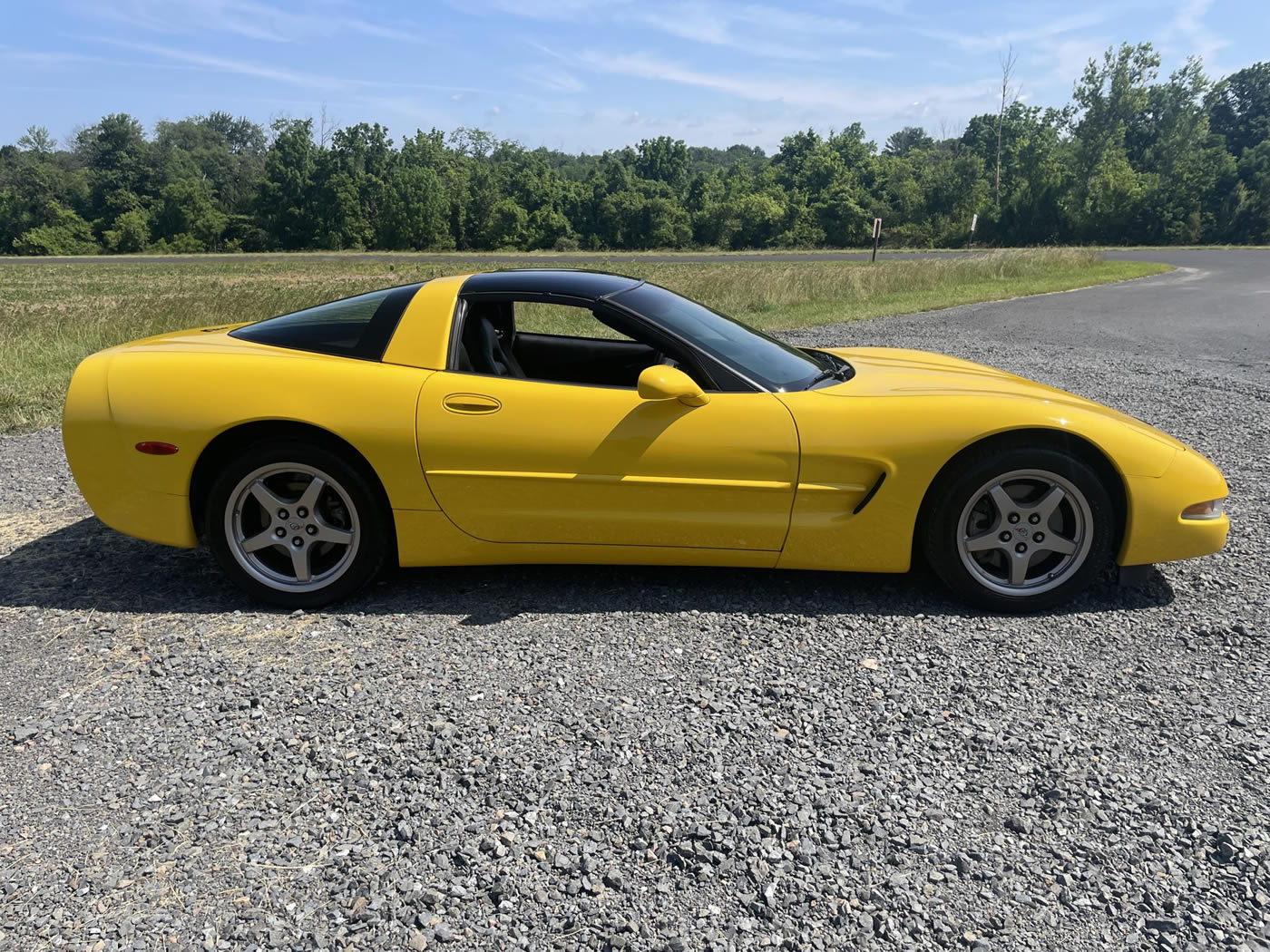 2004 Corvette Coupe in Millennium Yellow