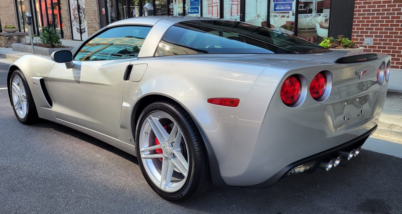 2006 Corvette Z06 2LZ in Machine Silver Metallic
