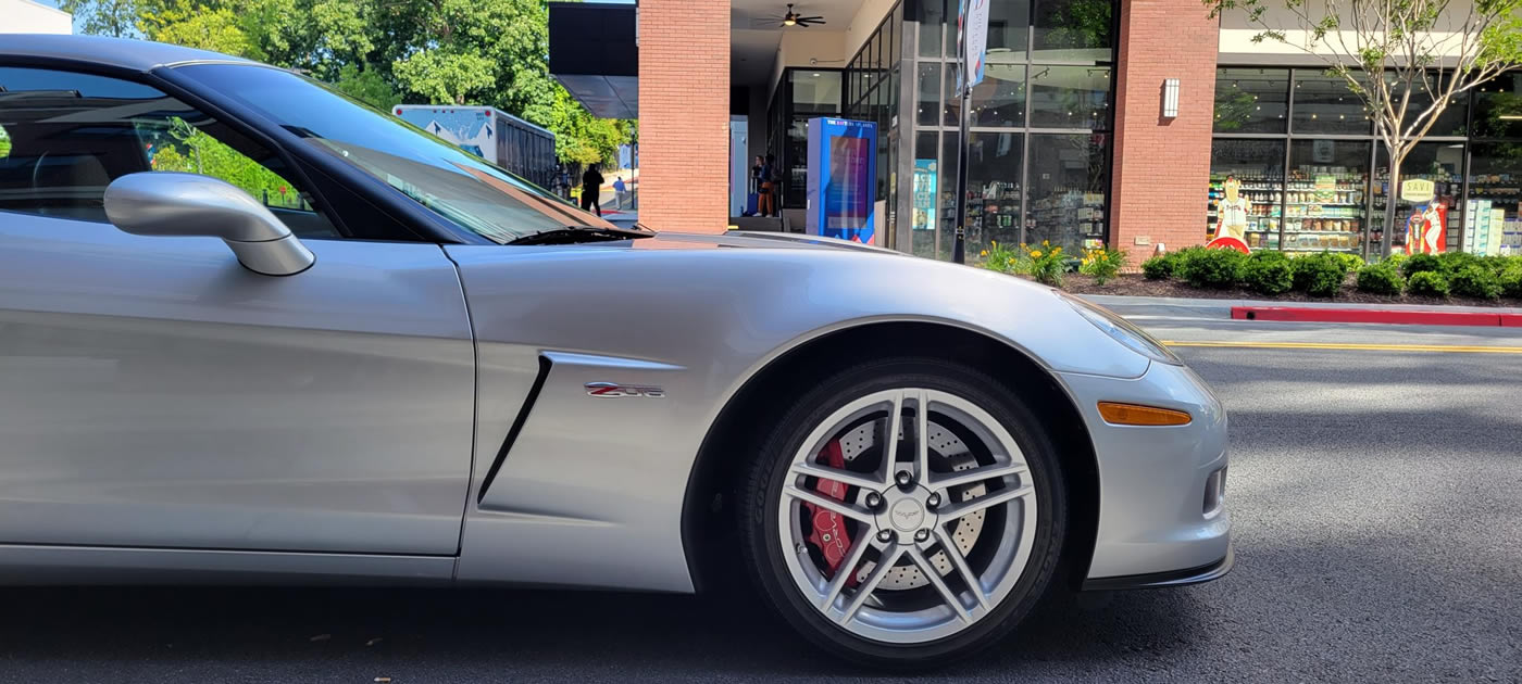 2006 Corvette Z06 2LZ in Machine Silver Metallic