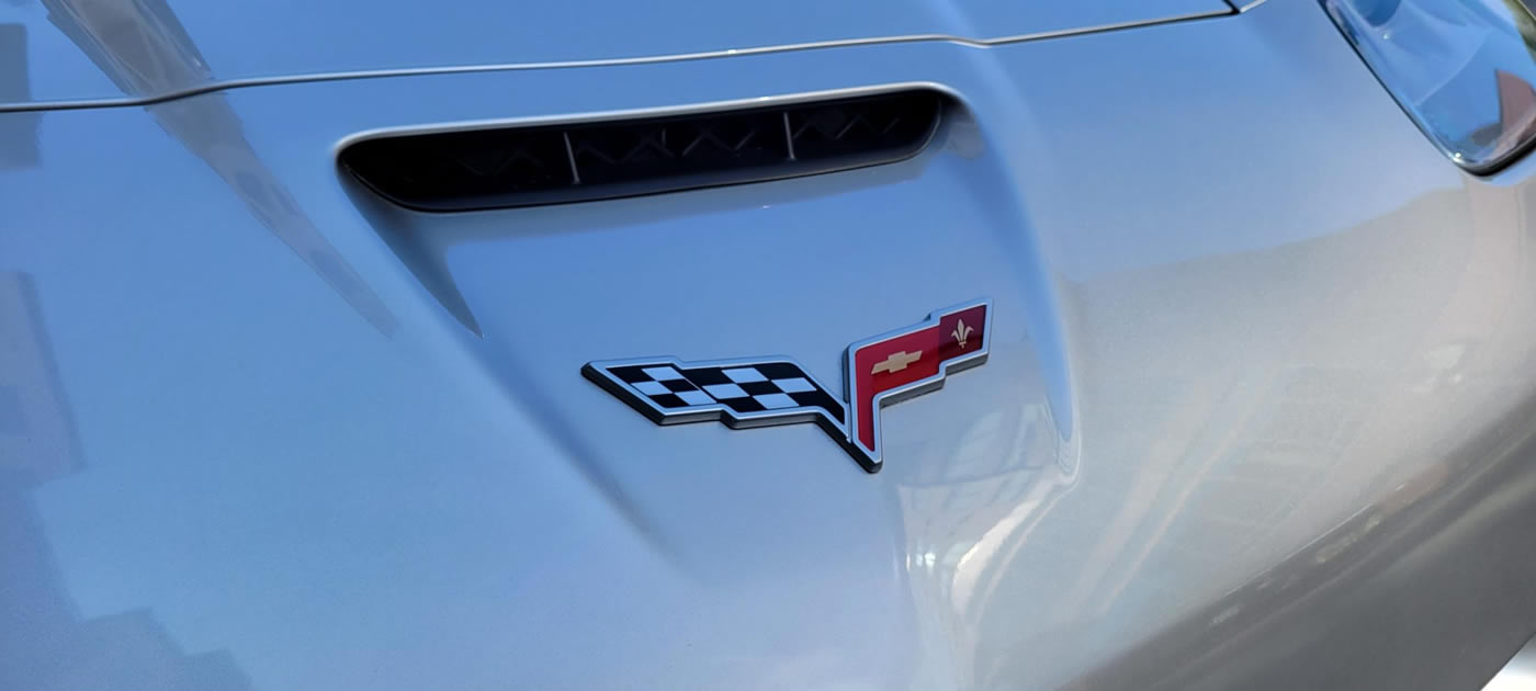 2006 Corvette Z06 2LZ in Machine Silver Metallic