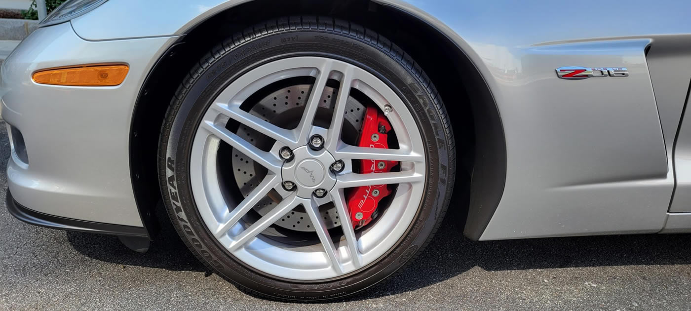 2006 Corvette Z06 2LZ in Machine Silver Metallic