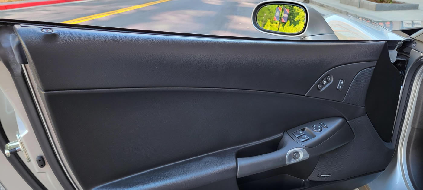 2006 Corvette Z06 2LZ in Machine Silver Metallic