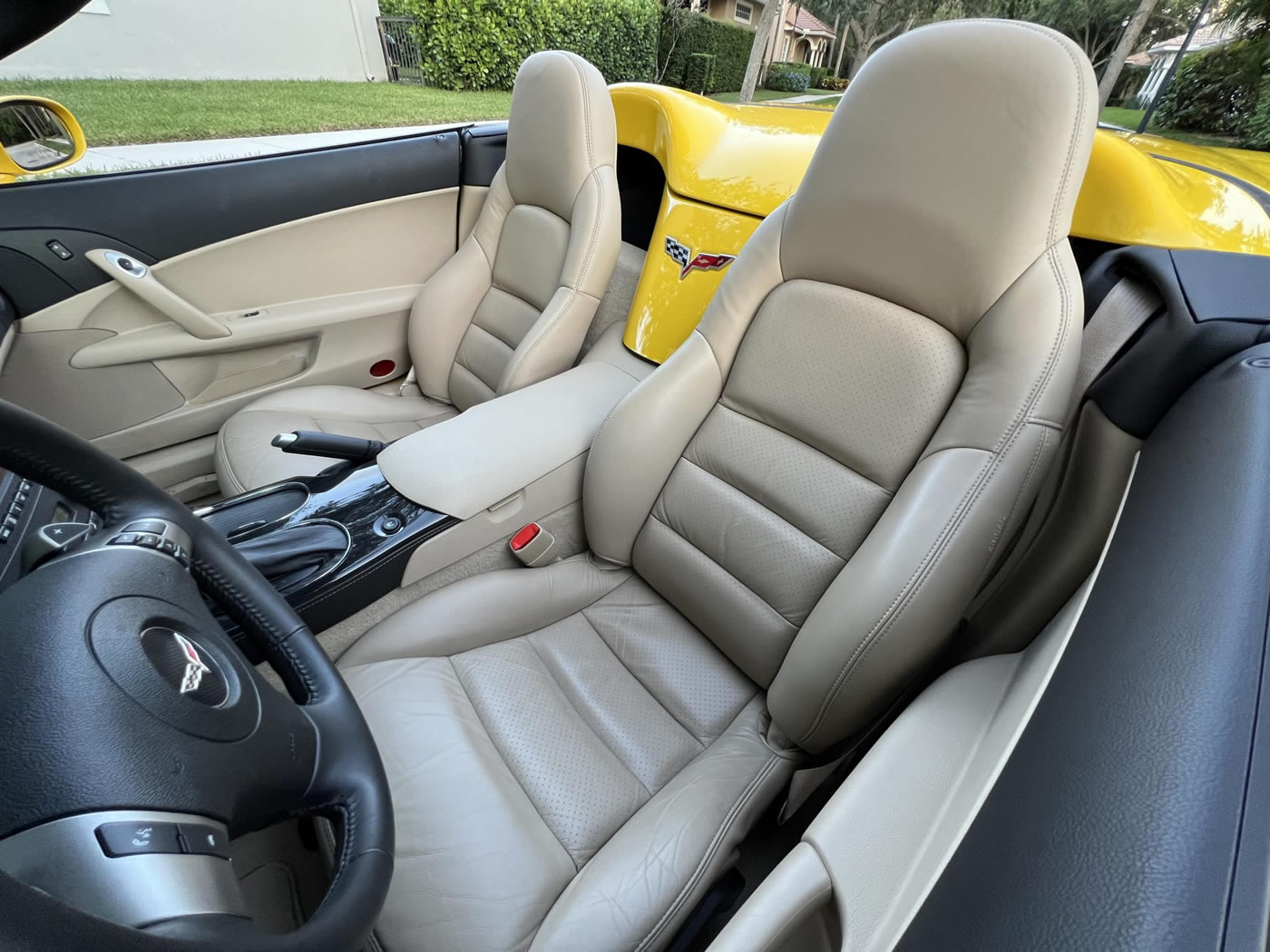 2010 Corvette Grand Sport Convertible 2LT in Velocity Yellow Tintcoat