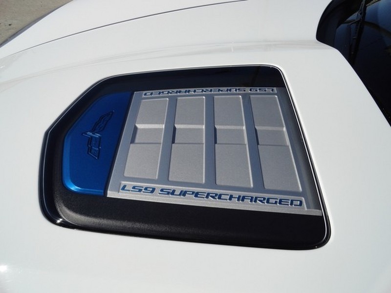 2010 Corvette ZR1 - Arctic White