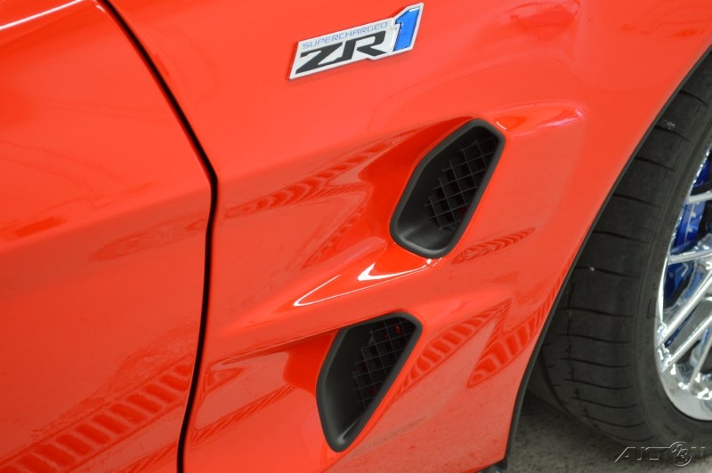 2010 Corvette ZR1 - Torch Red